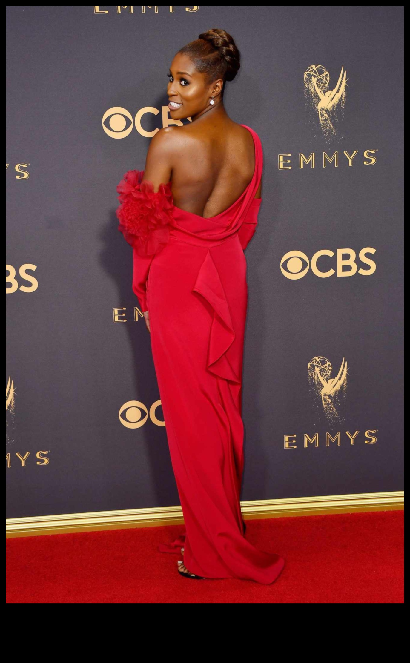 תסרוקות ראויות להשראת סלבריטאים לכל אירוע 2 השטיח האדום ראוי: תסרוקות בהשראת סלבריטאים לכל אירוע