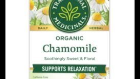 נסיגה שלווה: יצירת רגעי רגיעה עם תה קמומיל