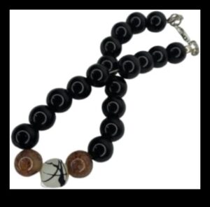 Wrist Wonders: חקור את האלגנטיות של צמידים