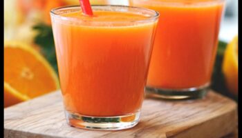 טקסי בוקר: אימוץ את התענוגות הטבעיים של מיצי גזר-תפוזים